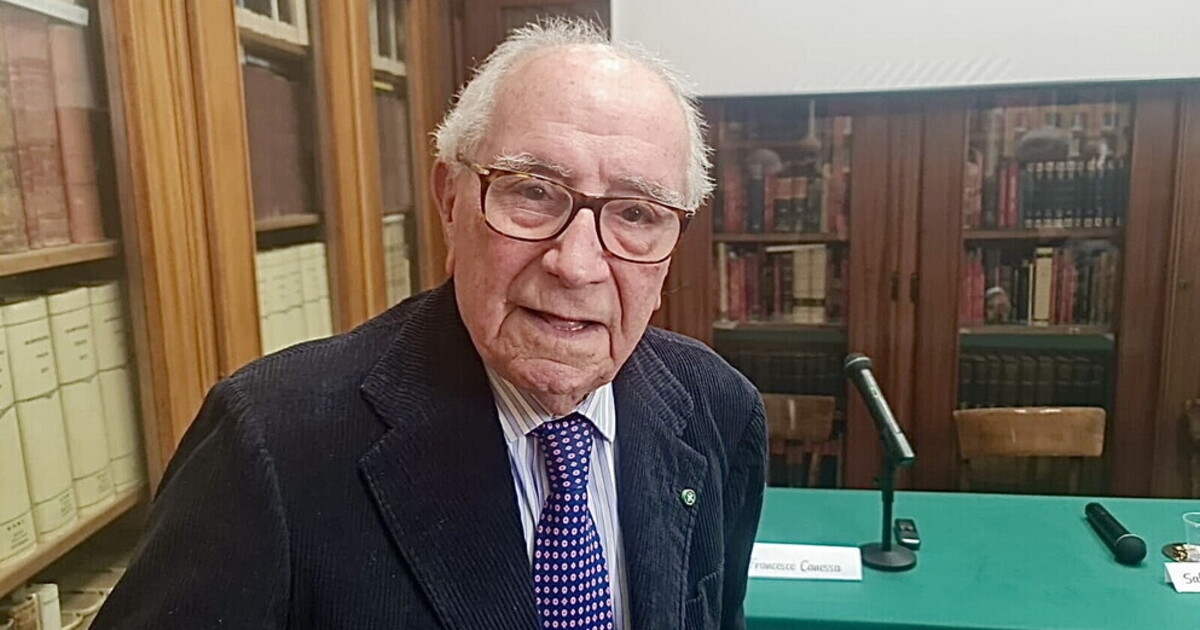 San Carlo in trouble. Canessa, dean of Neapolitan theater: "Enough with the comic opera of political dissension."