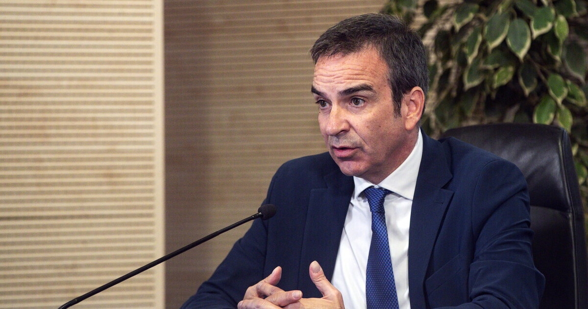 Occhiuto: „Meine erneute Kandidatur richtet sich gegen Schlammschlachten und Untätigkeit. Ich habe Melonis Vertrauen. Nein zu Absprachen mit Calenda.“