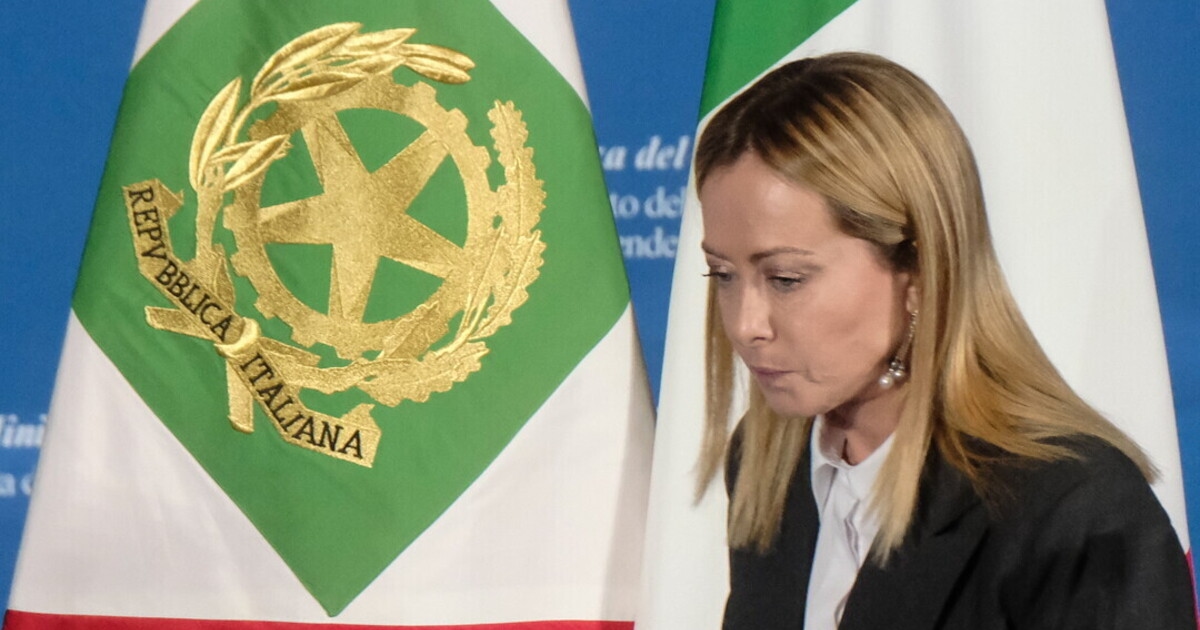 Meloni ontmoet Abu Mazen en roept op tot ontwapening van Hamas. Irritatie tegen Landini en Brunetta.