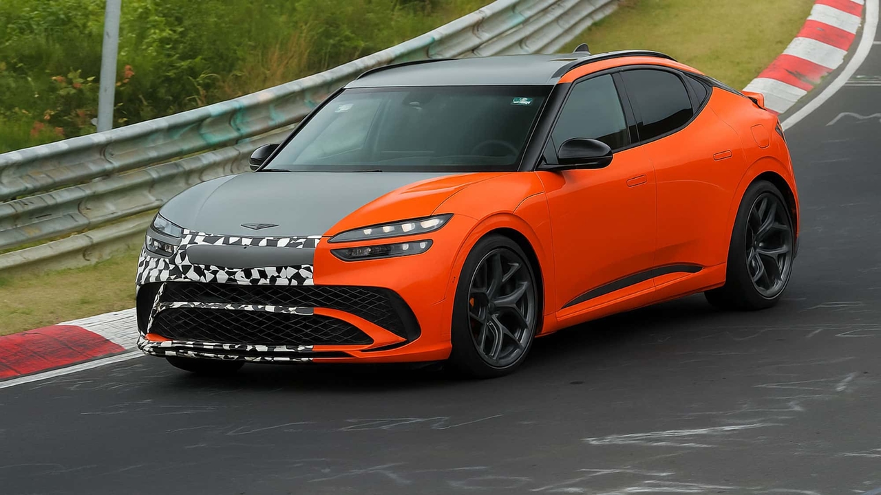 Genesis GV60 Magma: 600 beygir gücündeki elektrikli motoruyla hızlı şeritte