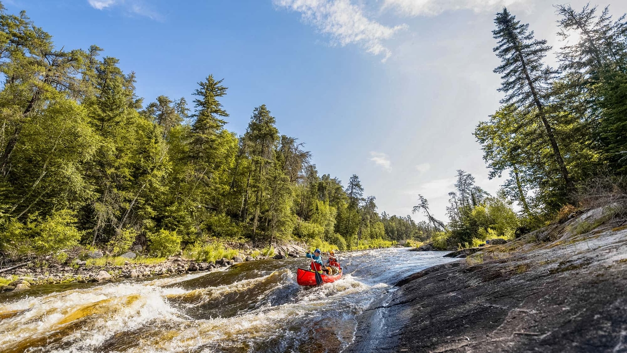 12 días de pura naturaleza: una aventura en canoa por Manitoba