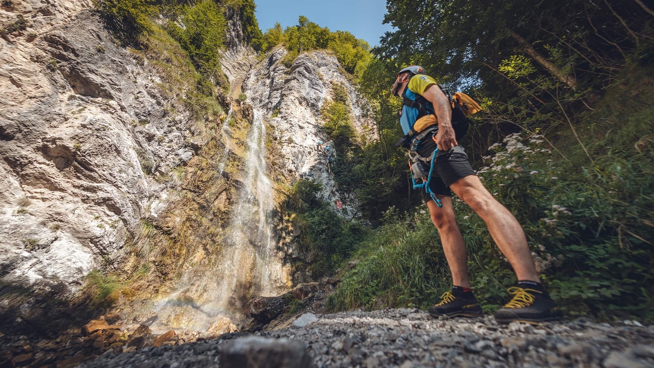 Abenteuer zwischen Fels & Wasser: Cascata del Ponale, Canyoning und Klettersteige