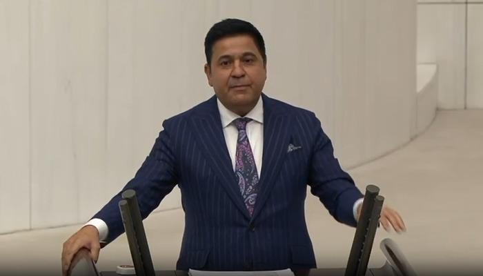 Один человек слушал парламентскую речь! Интересные моменты в Великом Национальном Собрании Турции: «Я преклоняюсь перед вами в почтении».