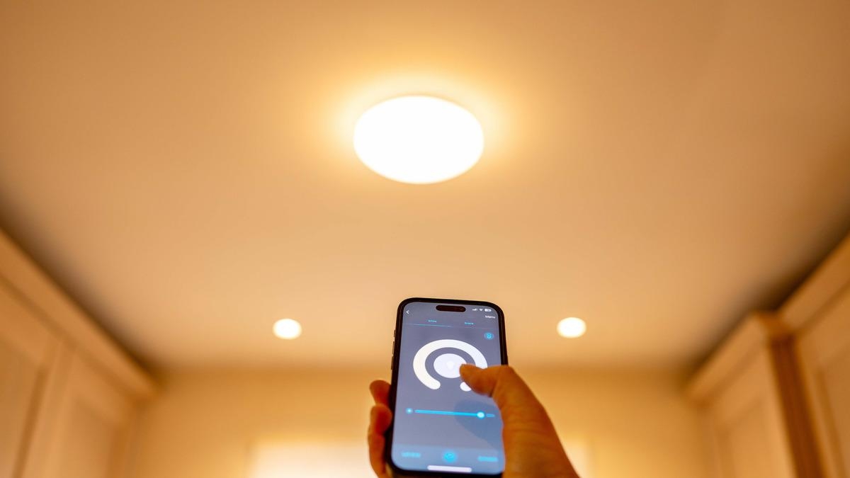 Akıllı ampuller daha fazla mı elektrik harcıyor? Cevap düşündüğünüzden farklı olabilir