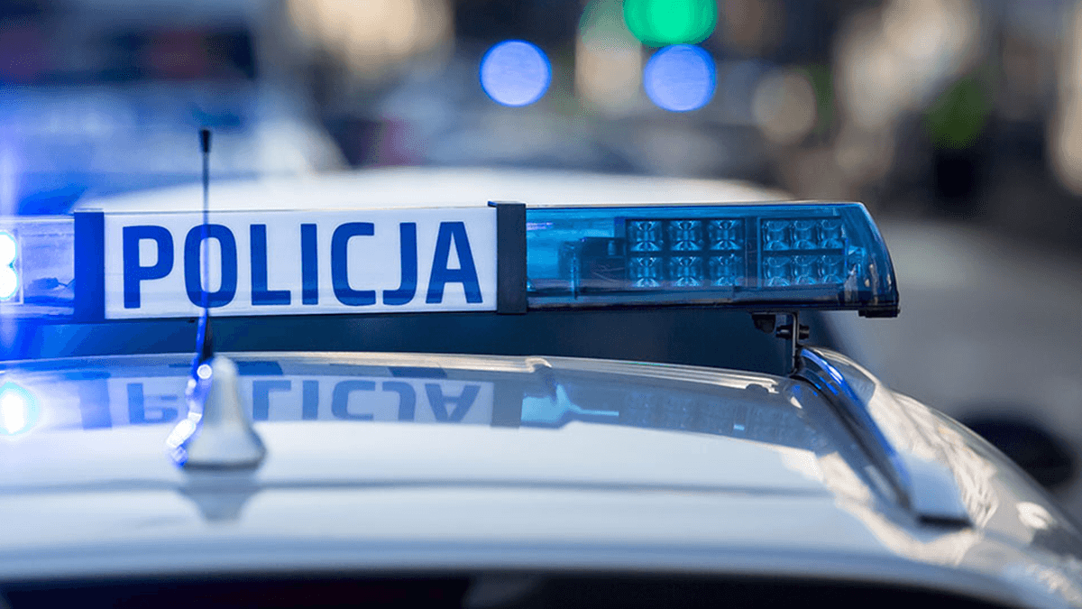 Tragedia a Sosnowiec. Ha attaccato la polizia con un machete. Sono stati sparati dei colpi.