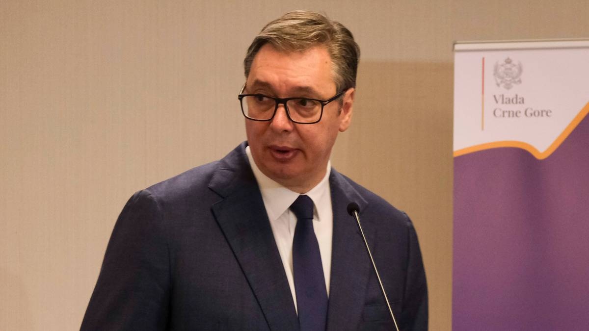"Tylko kilka tygodni". Polityczne trzęsienie ziemi na Bałkanach, prezydent zapowiada rezygnację