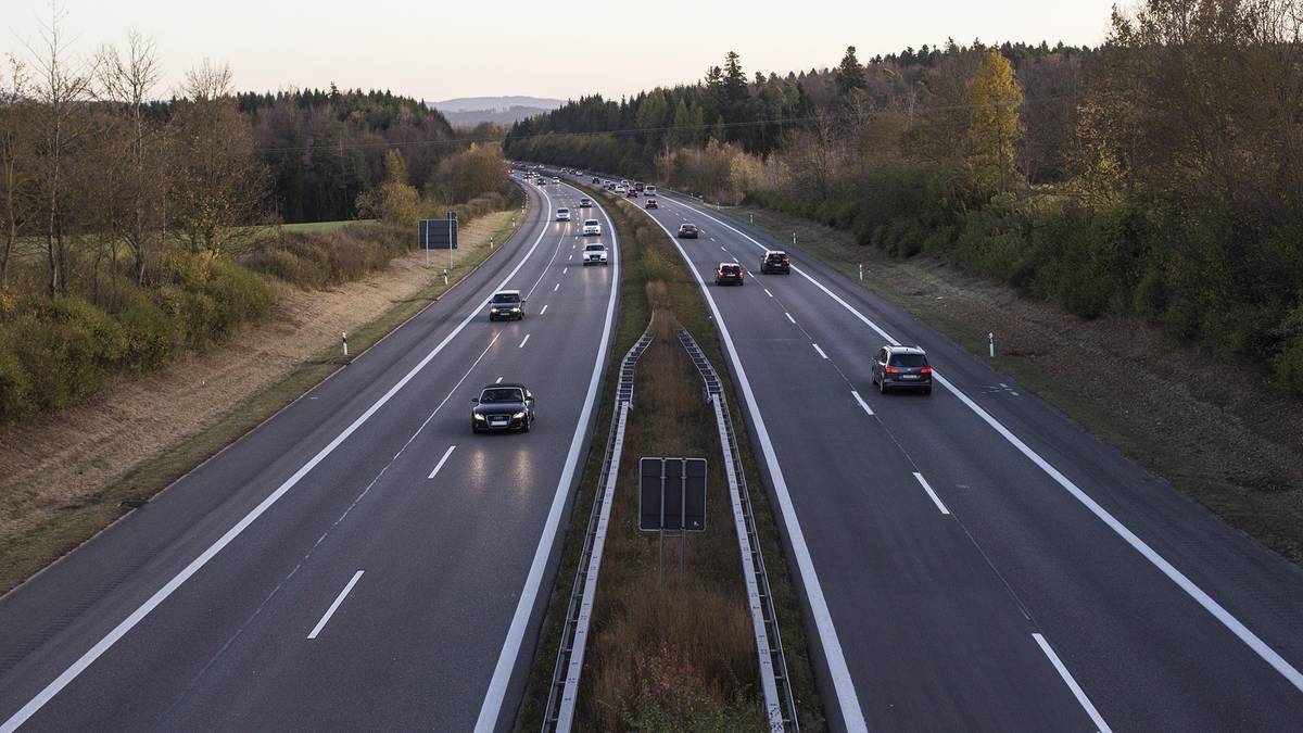 Permiso de conducir para personas mayores. Esto podría significar el fin de la conducción.