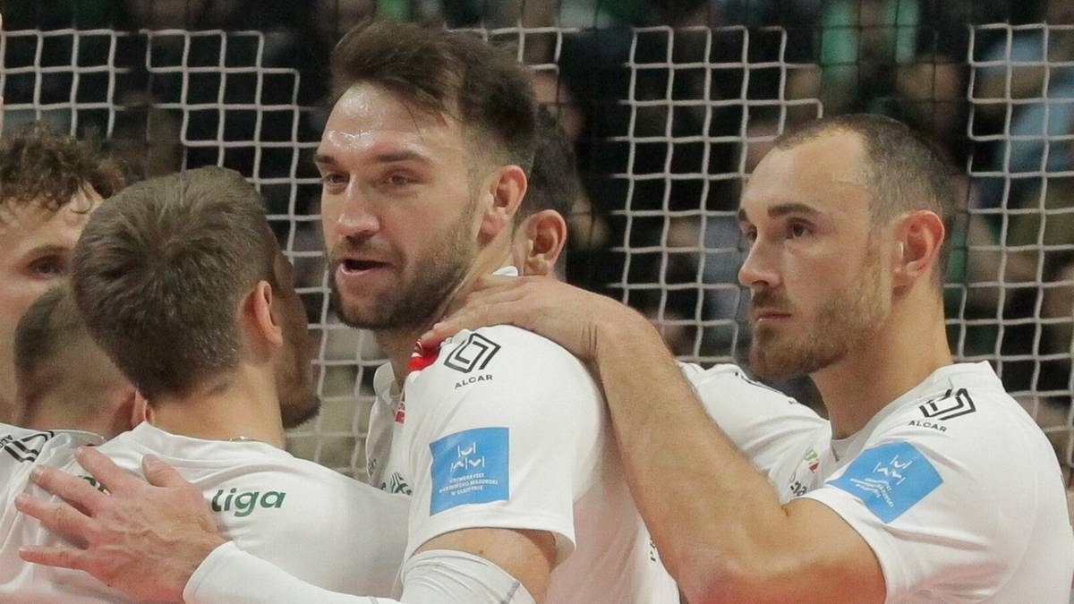 Indykpol AZS won met drie punten. Een spannende wedstrijd in Elbląg.