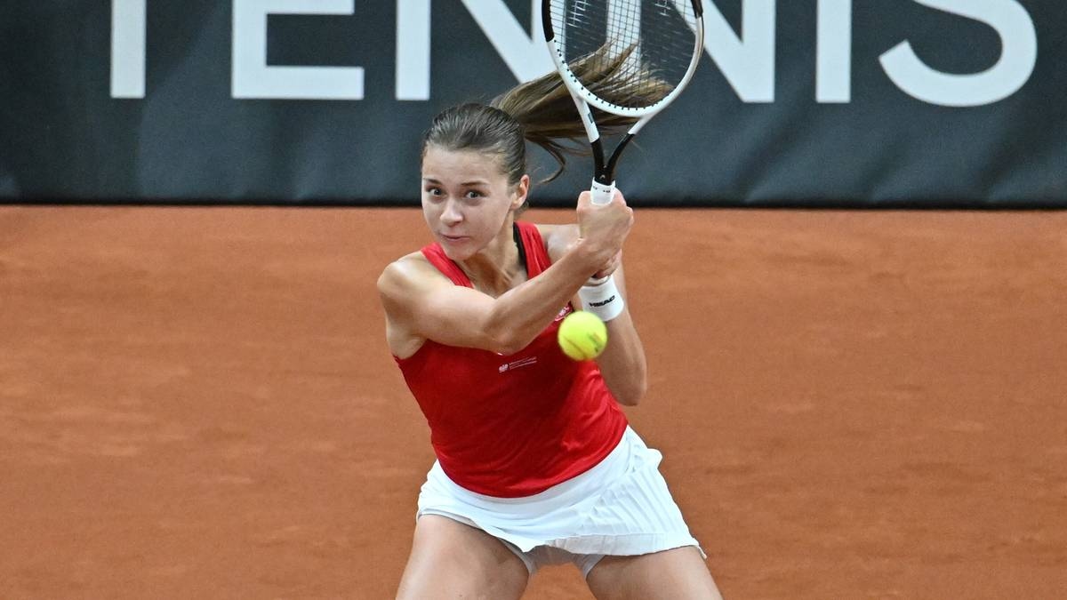 WTA in Rome: Maja Chwalińska - Maria Sakkari. Live coverage and live results