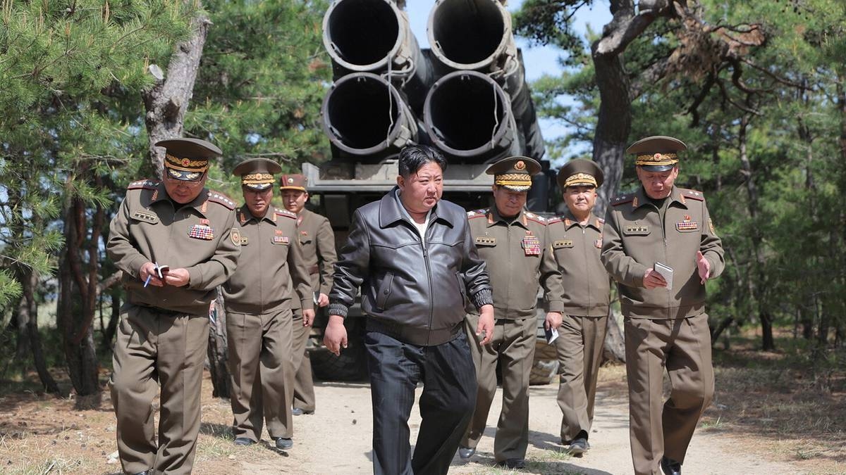 Coreia do Norte simula ataque aos EUA. Foram realizados testes