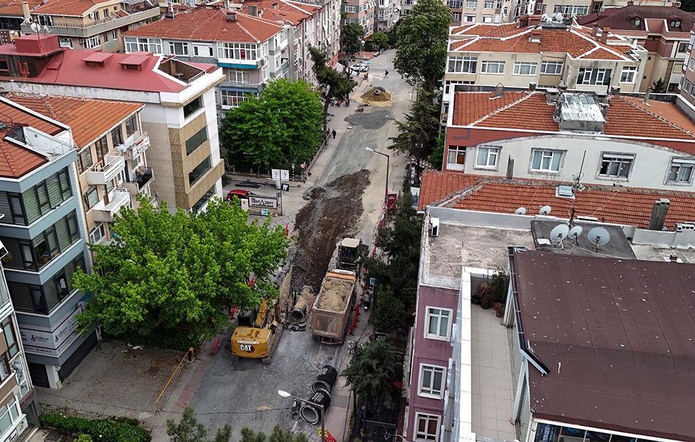 İSKİ sloot de weg in Istanbul af, burgers waren woedend