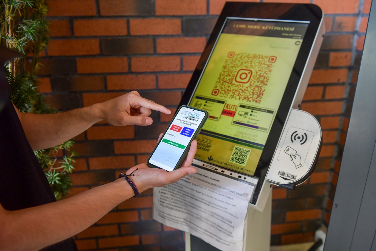 Le biblioteche di Esenyurt stanno passando ai sistemi intelligenti