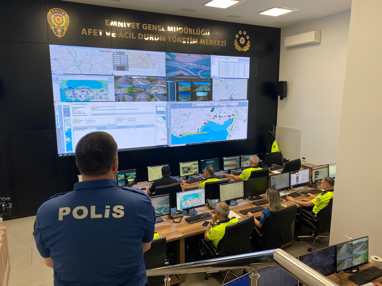 68.829 policiais realizarão inspeções durante o Eid al-Adha