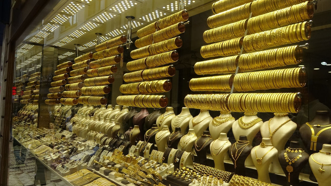 China, Indien, Russland, die Türkei und die zentralasiatischen Länder setzen auf Gold, um ihre Abhängigkeit vom Dollar zu verringern