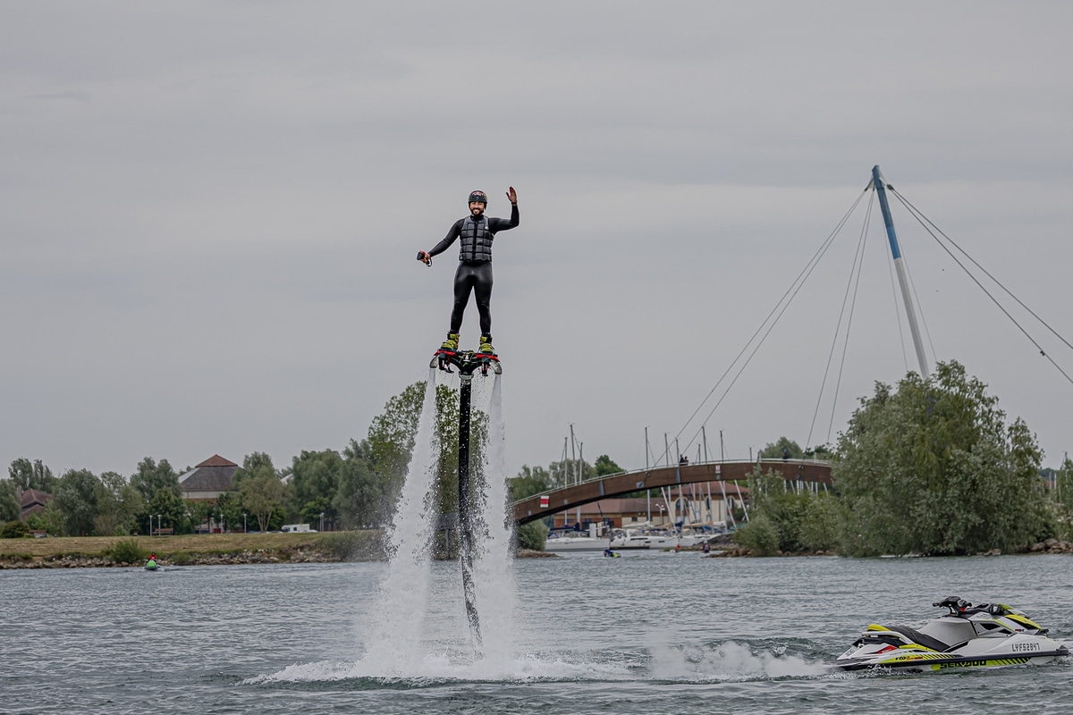 Furious jets at Lac du Der: spectacle and adrenaline on the agenda
