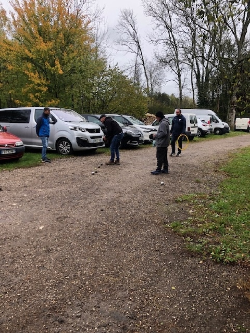 Октябрь в «La Folie»