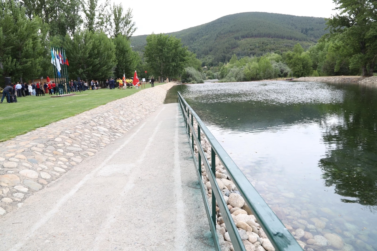Valhelhas, Lapa dos Dinheiros ve Loriga nehir plajları için Mavi Bayrak