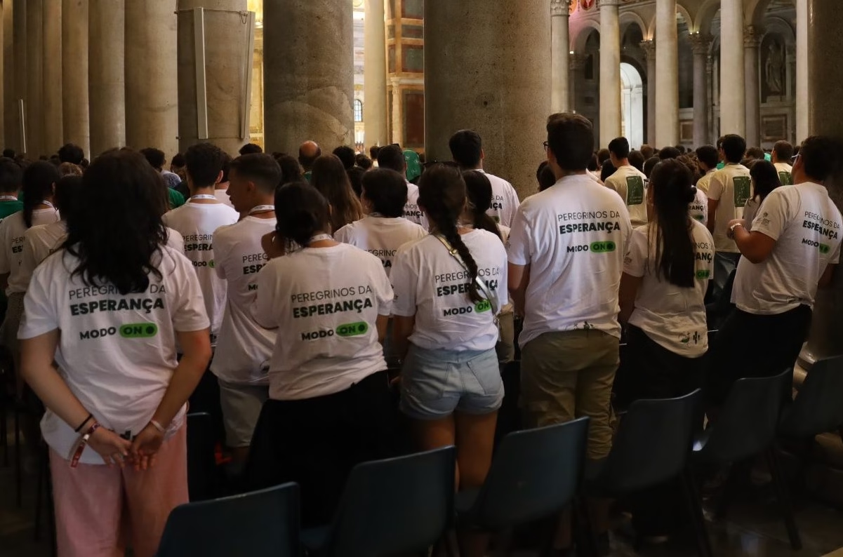 Genç Portekizliler, çevrenin savunulmasında daha açık, daha yakın ve daha kararlı bir Kilise için manifesto yayınladı