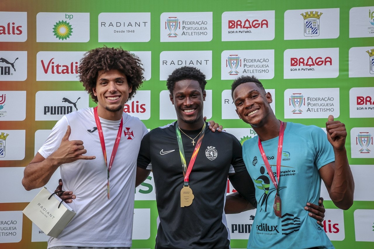 Pochodzący z Algarve Ussumani Djumo zdobywa brązowy medal na Mistrzostwach Portugalii w Lekkoatletyce