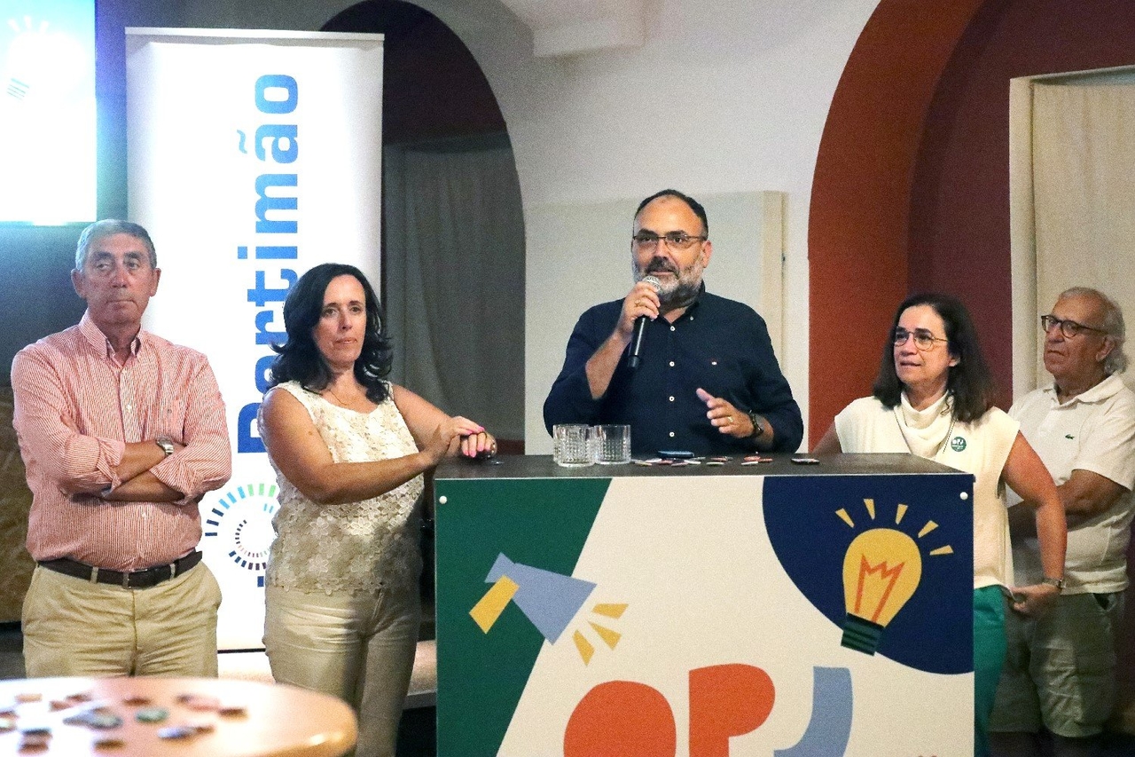 Portimão celebra la Giornata della Gioventù con la Festa del Tramonto e il Bilancio Partecipativo dei Giovani