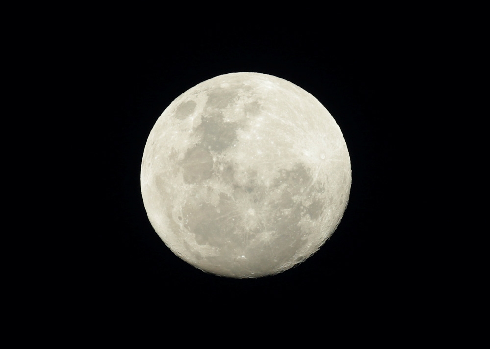 Un astronauta portoghese spiega al CEIIA come possiamo vivere sulla Luna