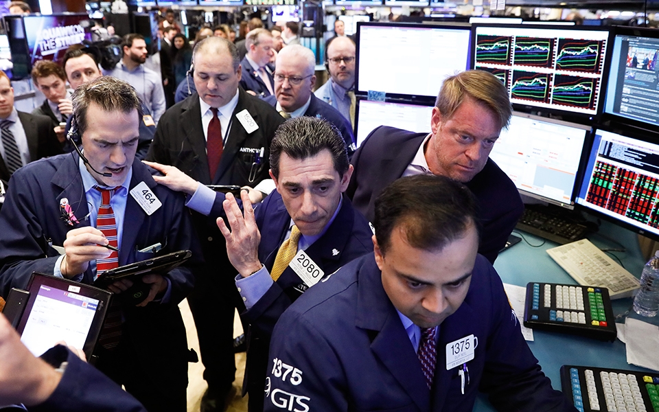 Wall Street belirsiz oturumu açıyor