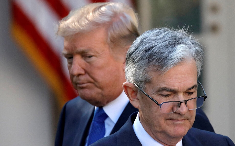 ‘Falcão’ Powell mantém taxas apesar da oposição interna e de Trump