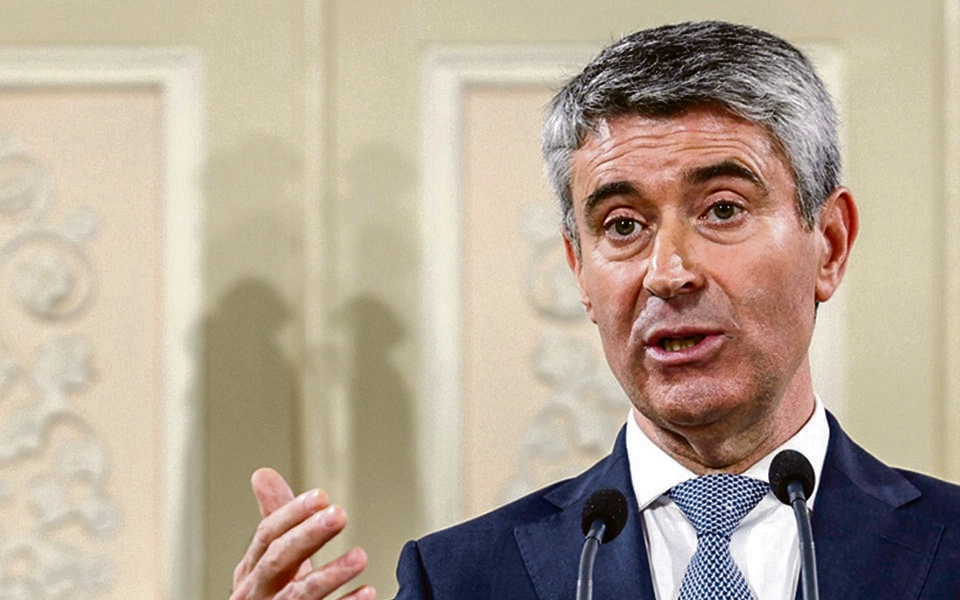 PS permite reducción de 500 millones al IRS pero emite advertencias a AD
