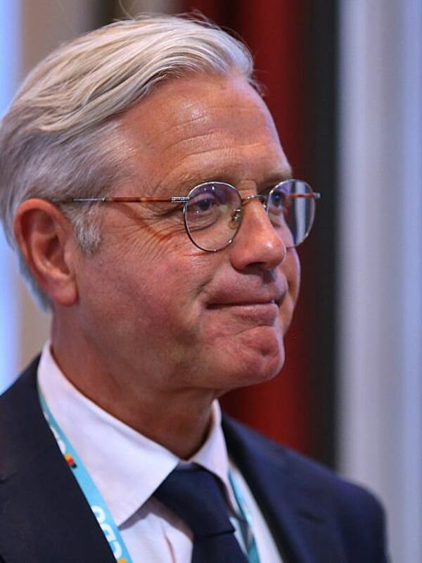 CDU-Außenpolitiker Norbert Röttgen warnt vor dem ursprünglich geplanten Treffen zwischen dem russischen Präsidenten Wladimir Putin und dem ukrainischen Präsidenten Wolodymyr Selenskyj in Ankara vor zu großem Optimismus und sieht in Putins Verhalten vor...