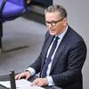 SPD parlamento grubu bütçe politikası sözcüsü Thorsten Rudolph, koalisyon anlaşmasında mutabık kalınan borç freninin reformu göz önüne alındığında, sürecin hızlandırılması çağrısında bulundu.