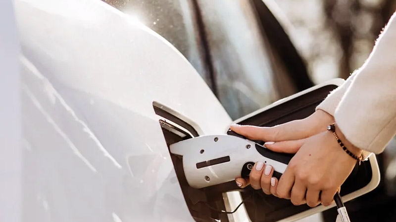 4 em cada 10 carros vendidos na Turquia são elétricos ou híbridos