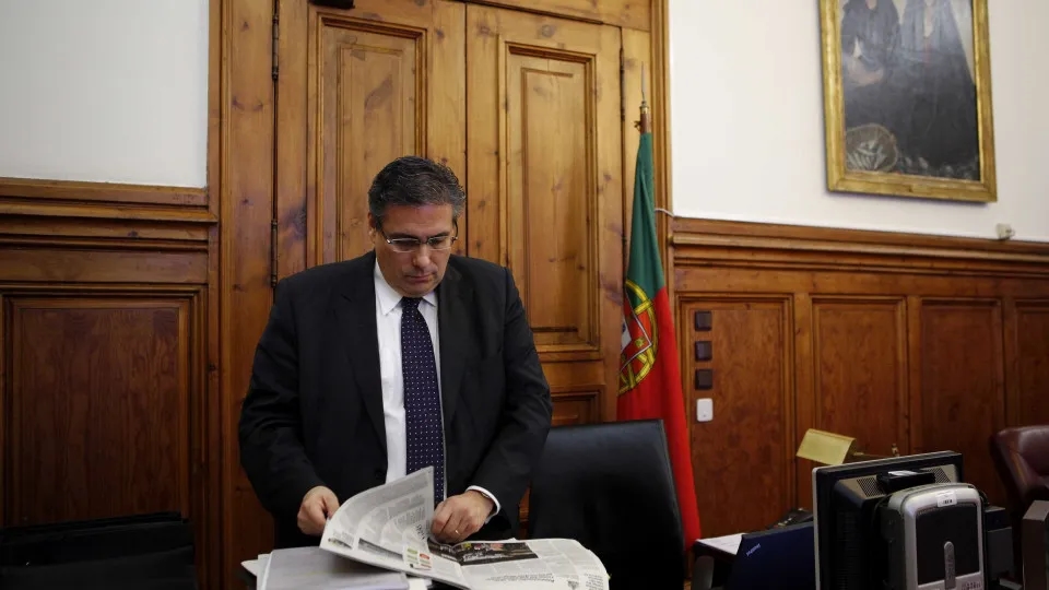 Carlos Abreu Amorim prijst de gematigdheid van zijn vriend van 30 jaar, die leider is van de Socialistische Partij.