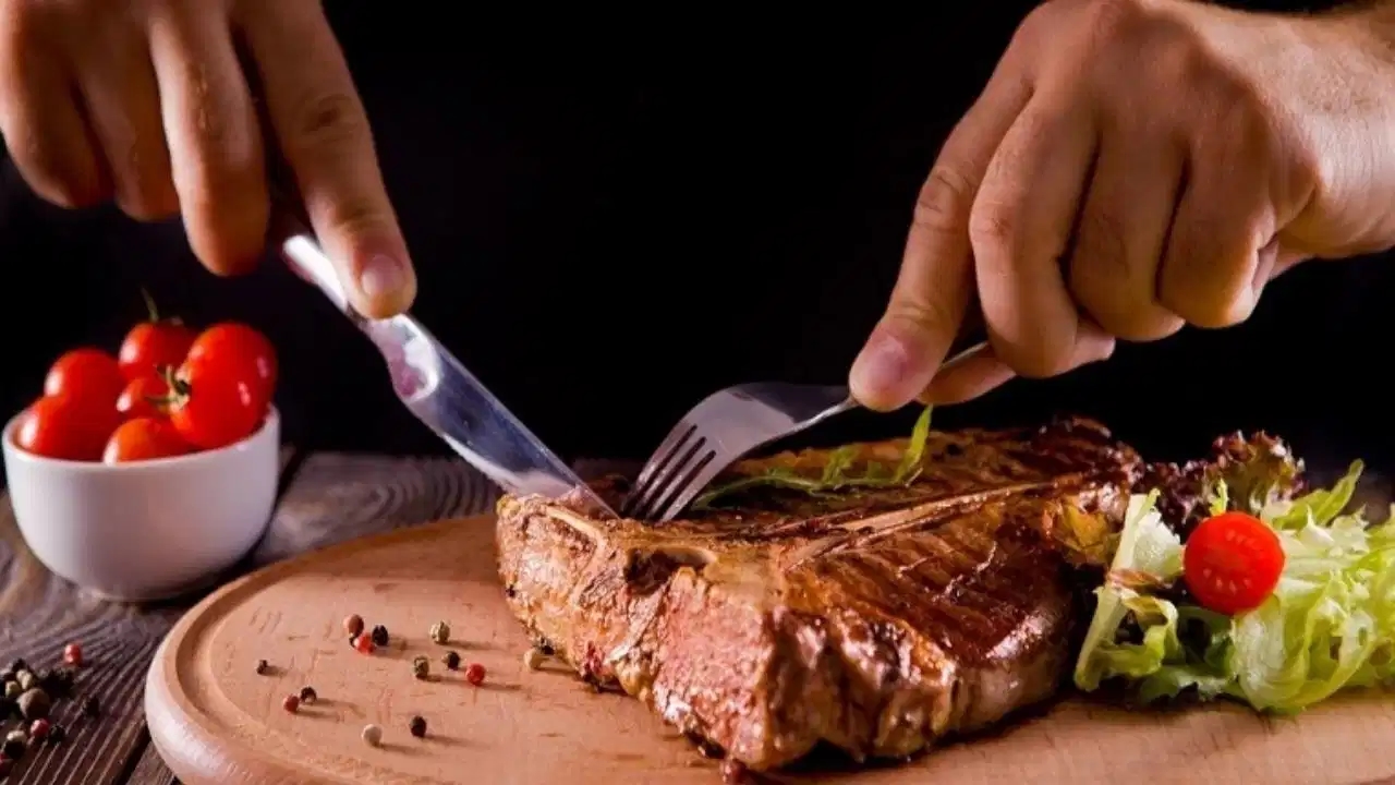Especialistas alertam sobre o Eid: coma vegetais junto com carne
