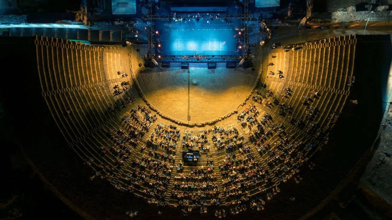 KKTC’nin en uzun soluklu festivali Mağusa’da sanatı canlandırıyor: Adanın festival ruhu...