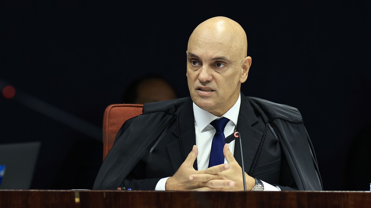 Moraes vote pour la publication des processus de révision de l'ensemble de la vie de l'INSS