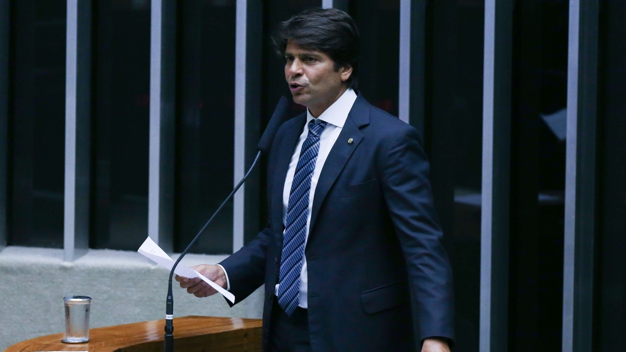 Propuesta de reforma acaba con vacaciones de 60 días en el Poder Judicial, pero no reduce el Estado