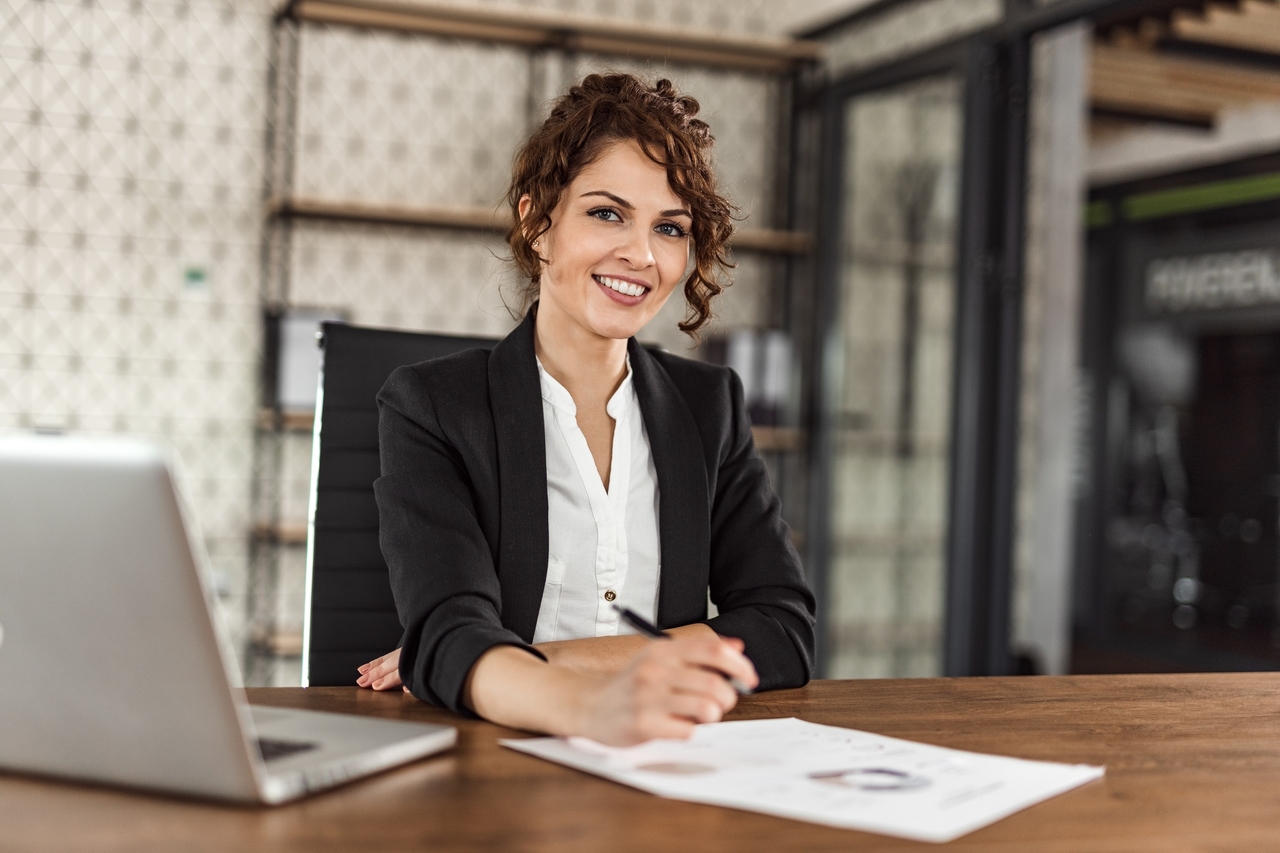 10 Essential Items for Your Employee Orientation Checklist