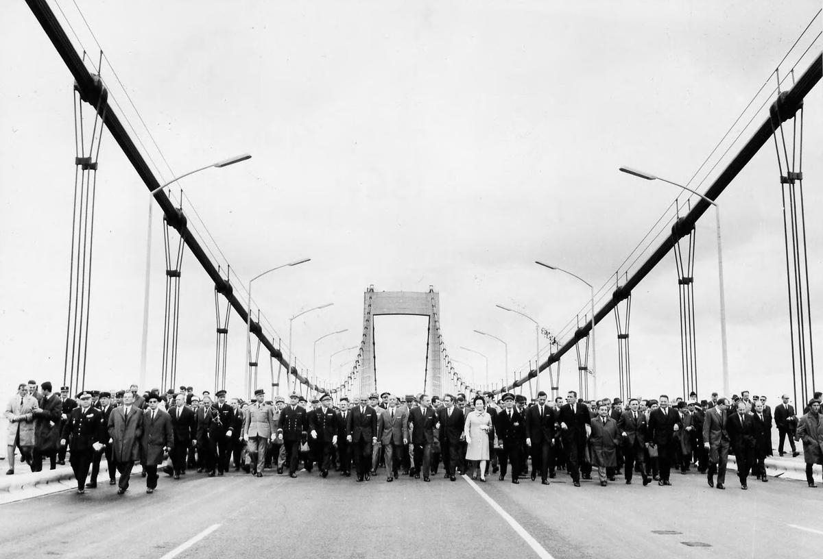 Las efemérides del 6 de mayo: en 1967, la inauguración del Puente de Aquitania