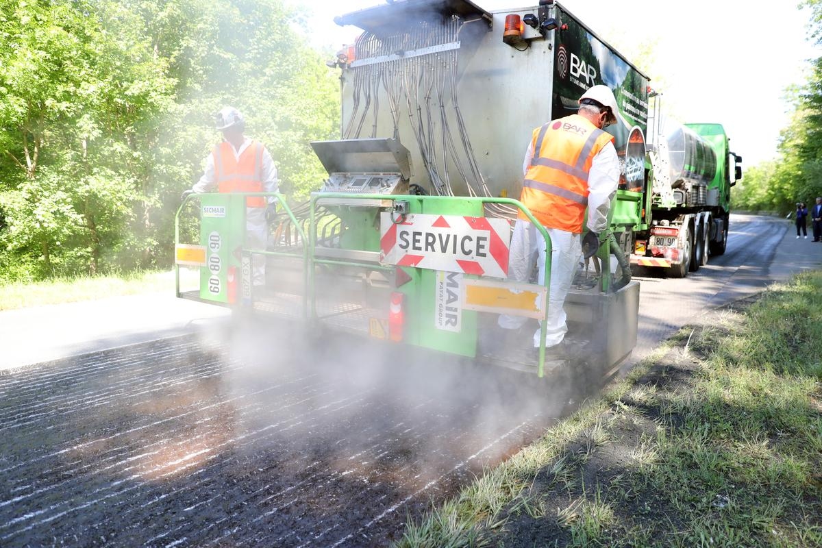 Umgehungsstraße von Sarlat: Die Straßenoberfläche wurde mit einem innovativen Glasfaserverfahren erneuert