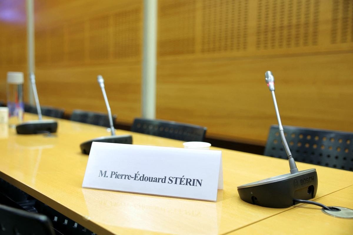 O bilionário Pierre-Édouard Stérin pede para ser entrevistado por videoconferência pela comissão de inquérito