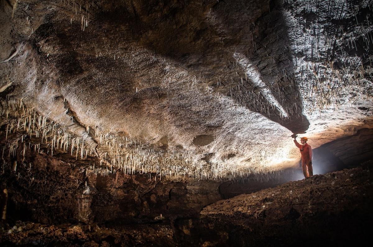 Najważniejsze wydarzenia krajowego spotkania miłośników speleologii w Dordogne