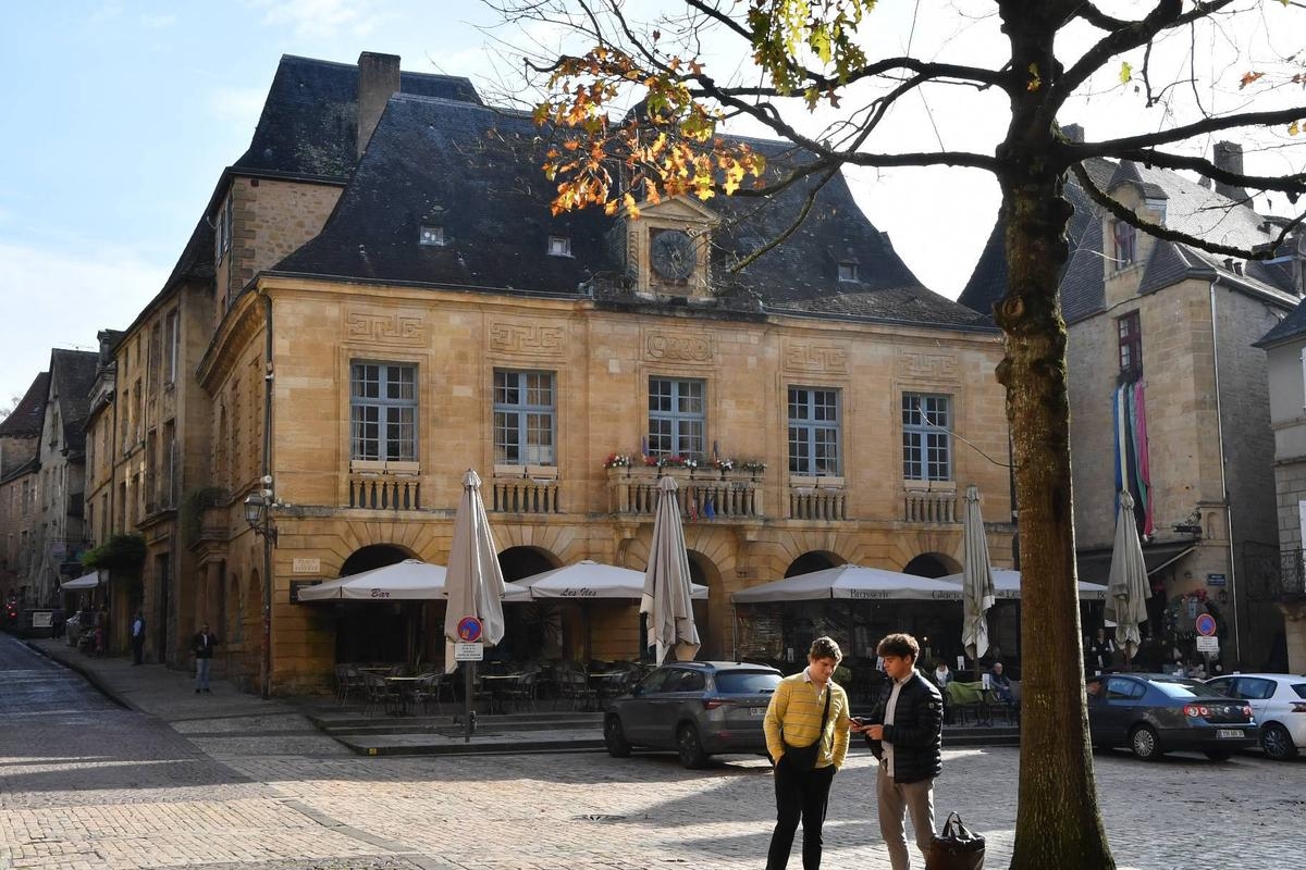 Sarlat'ta belediye seçimleri: Solda birleşme hırsı