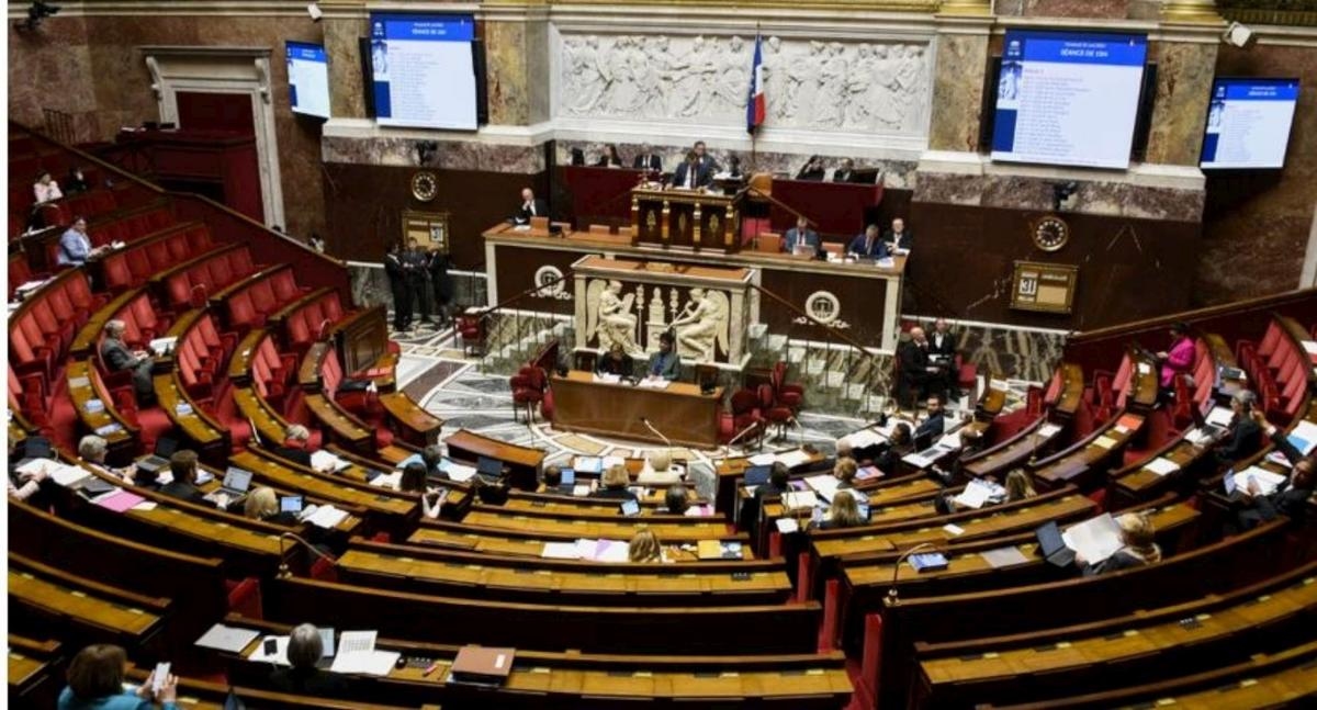 Proyecto de ley sobre el fin de la vida: cuarenta y seis años de debate y legislación en ocho fechas