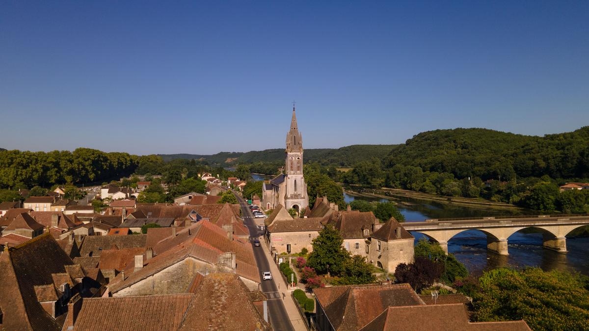 In immagini. Le più belle bastide del Périgord viste dal cielo: Lalinde, la prima bastide inglese