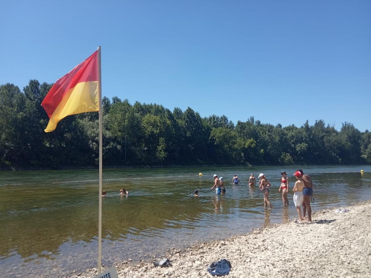 “É ótimo ter este lugar por perto”: Praia de Marmande, o destino de verão