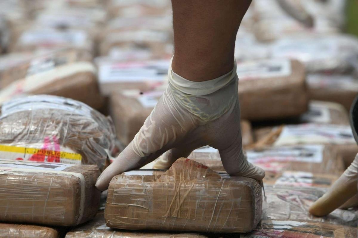 Polinesia Francesa: 1.878 kilos de droga descubiertos en un velero en las Islas Marquesas, una “incautación histórica”