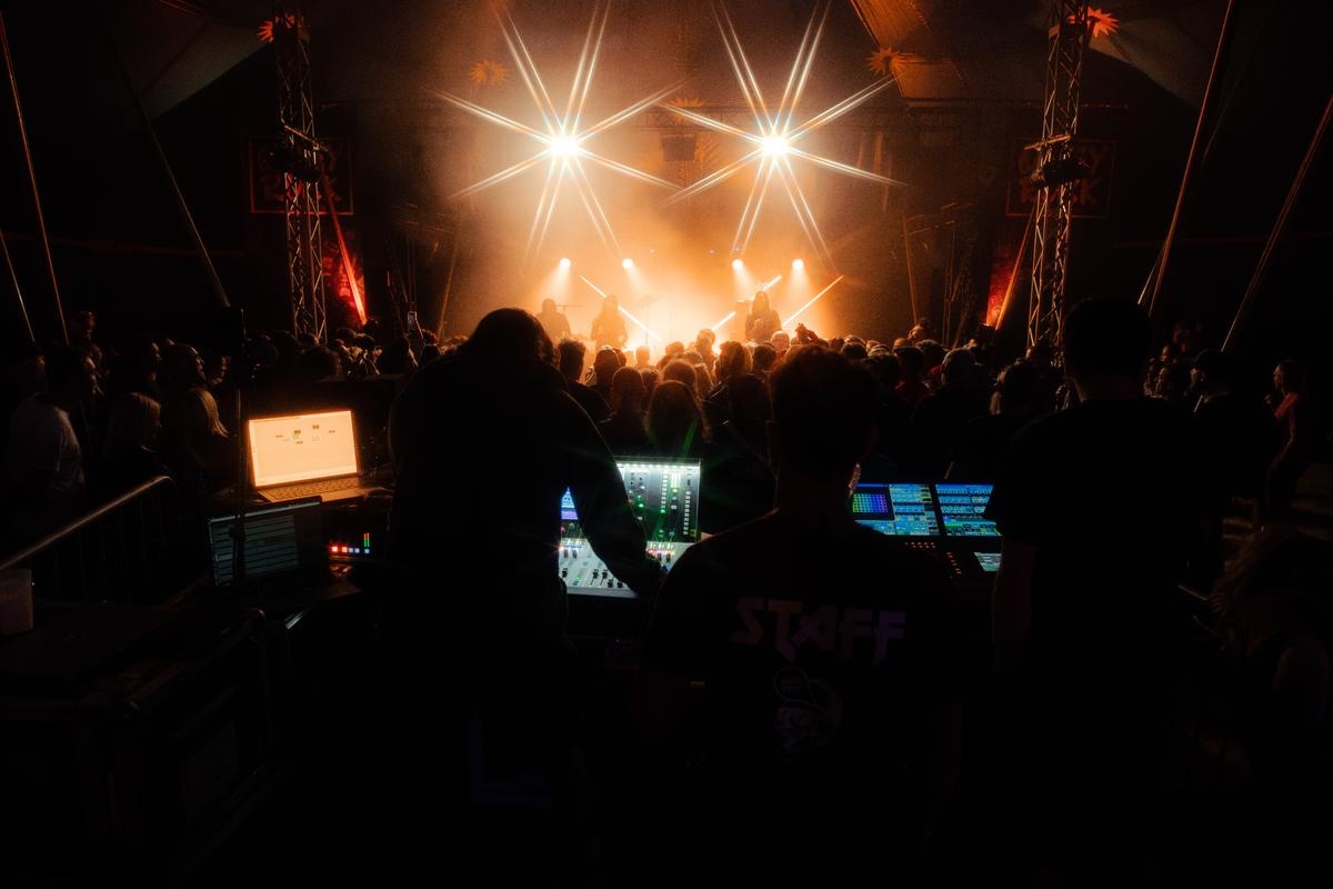 El festival Queyrock continúa su crecimiento, con una exitosa tercera edición este fin de semana en Dordoña
