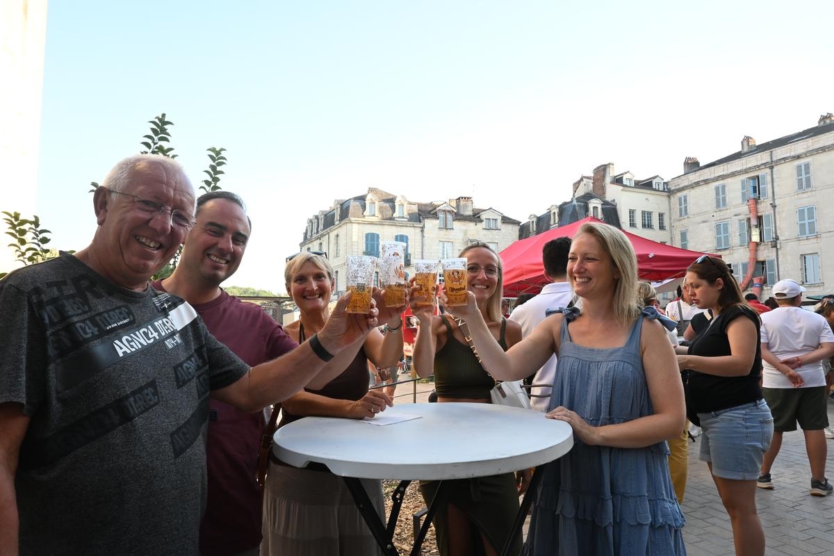 “Un momento meraviglioso dell’estate”: le Nuits Gourmandes di Périgueux sono ancora un successo?