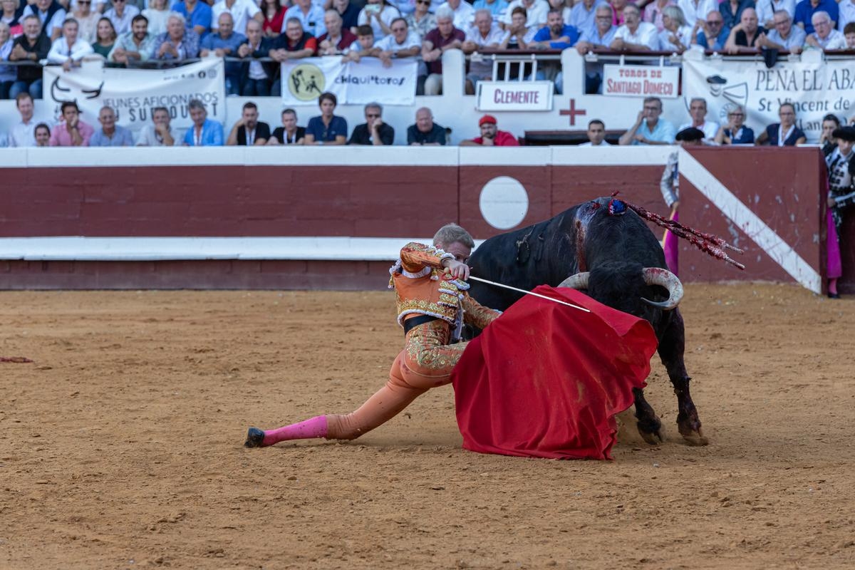Dax'ta Toros y salsa 2025: 14 Eylül Pazar günü düzenlenen boğa güreşinden yankılar