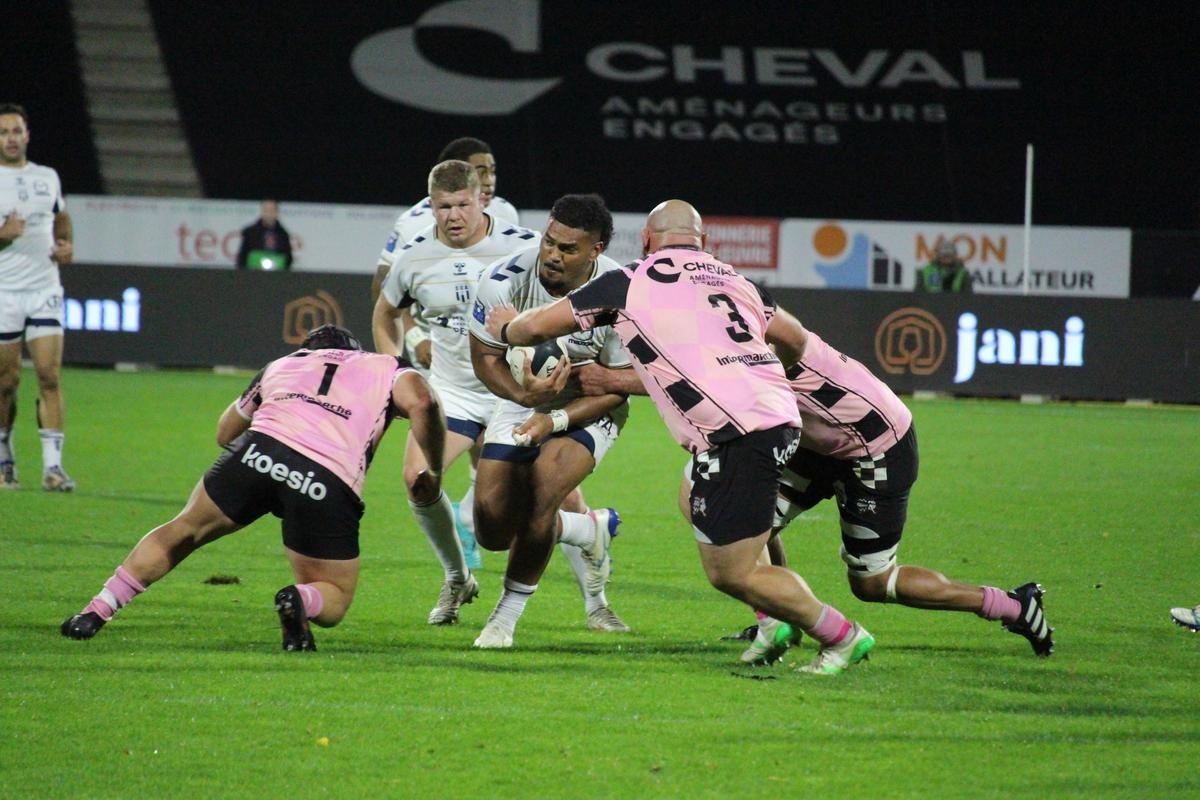 Rugby (Pro D2). Reaktionen nach dem Spiel Valence-Romans - SUA (56-17). „Heute Abend haben wir gegen eine stärkere Mannschaft verloren“, gibt Mauricio Reggiardo zu.